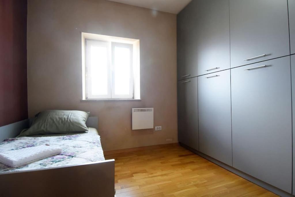 Iris -odlicno Mjesto U Centru Pule Apartment Pula